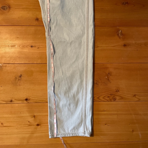 Jesse Kamm 225’s - light wash - Picture 6 of 6